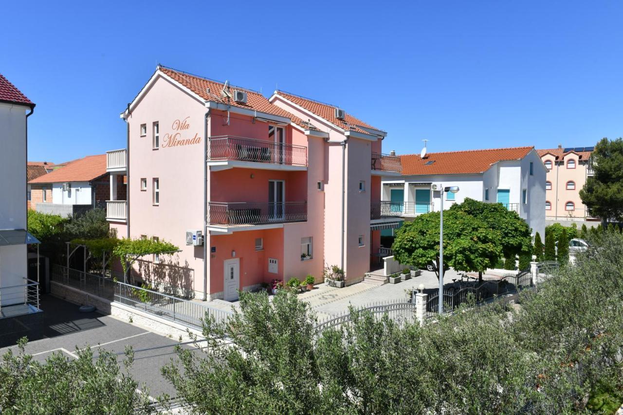 Apartments Villa Miranda Vodice Extérieur photo