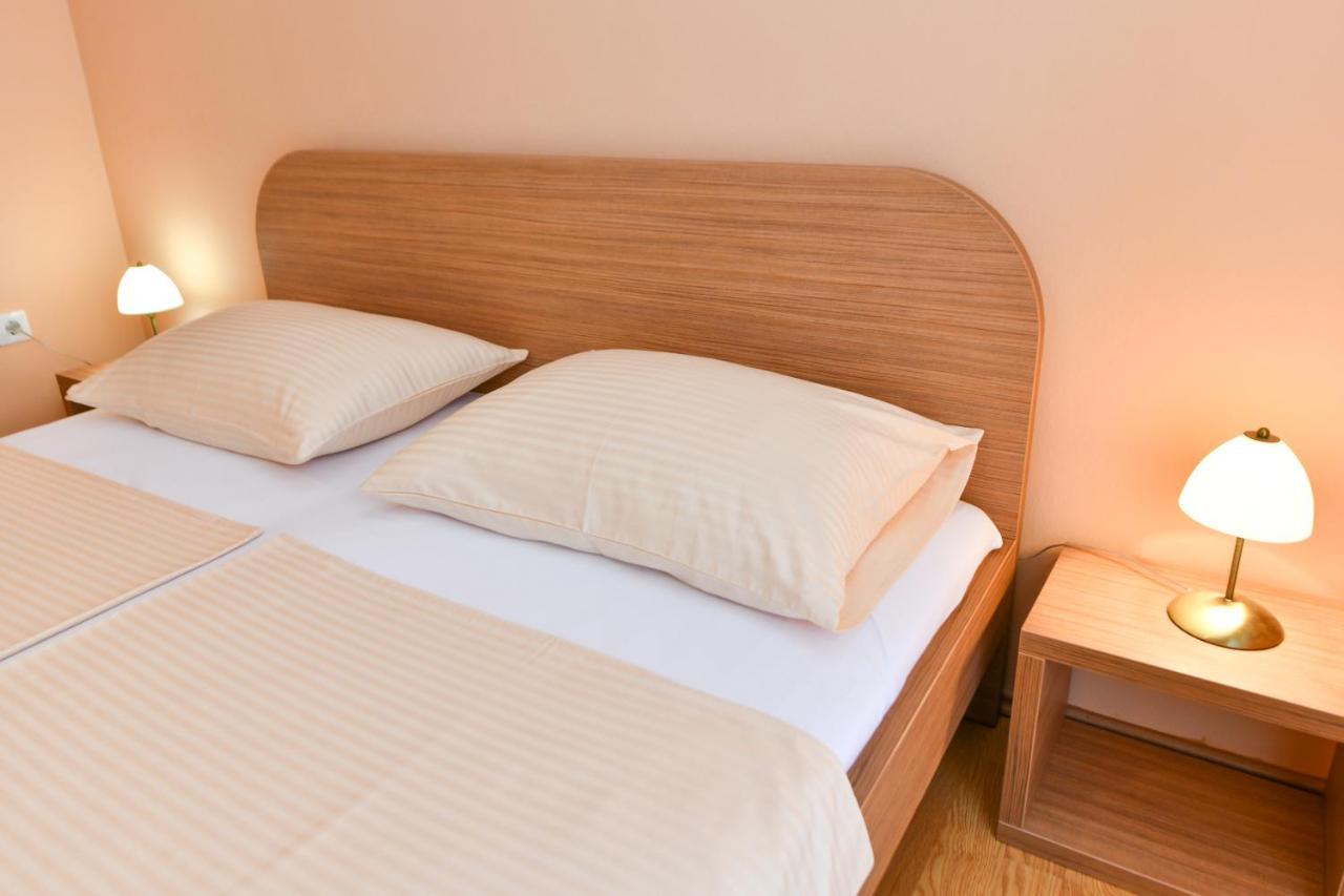 Apartments Villa Miranda Vodice Extérieur photo