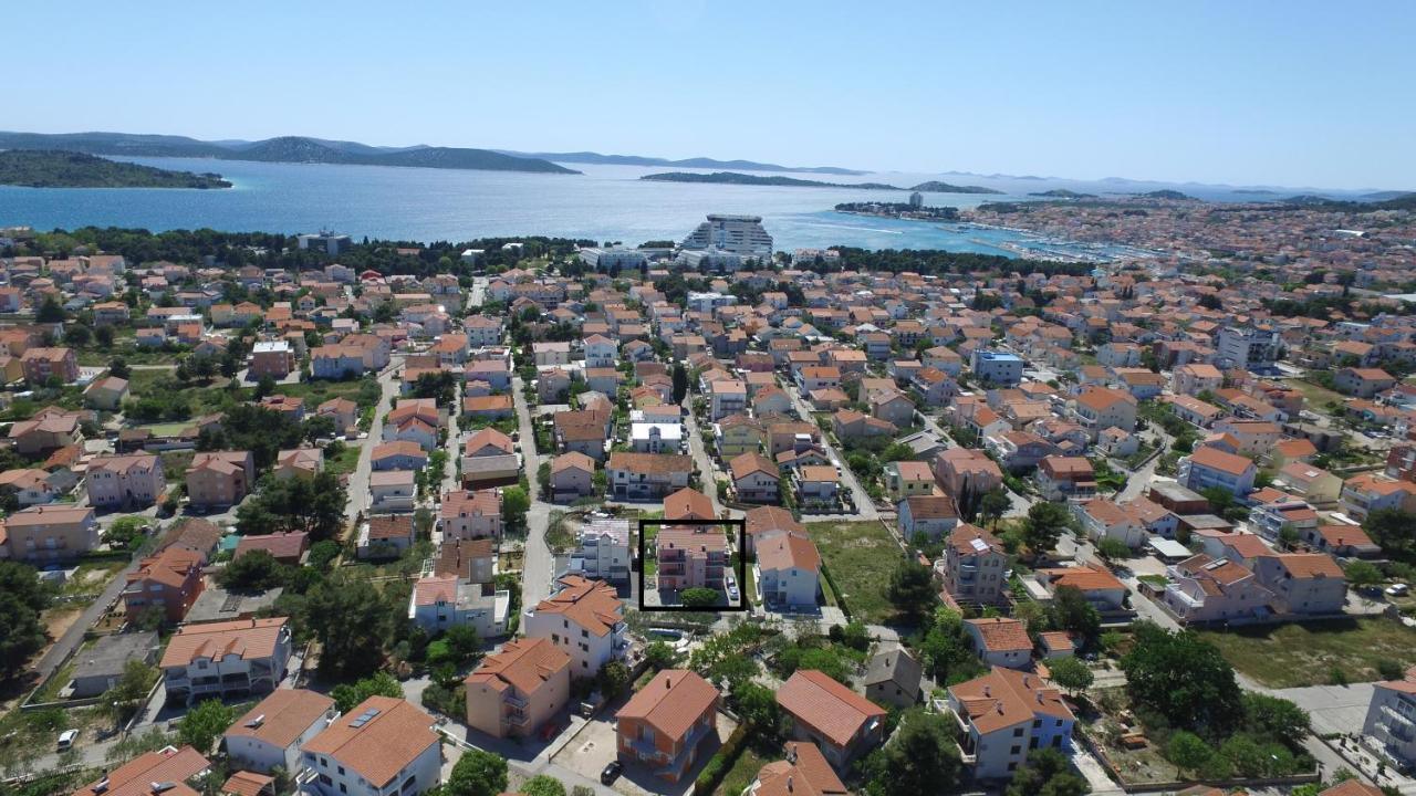 Apartments Villa Miranda Vodice Extérieur photo