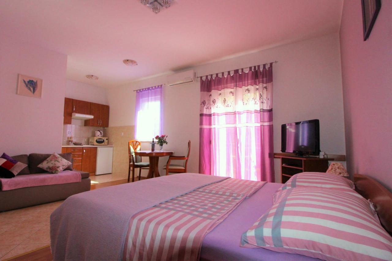 Apartments Villa Miranda Vodice Extérieur photo